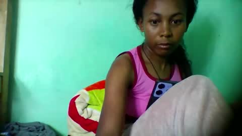 sandra1253099 online show from March 9, 6:12 pm