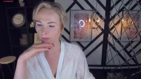 Sandra online show from January 28, 5:32 am