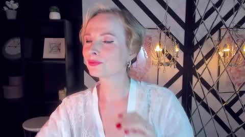 Sandra online show from February 24, 8:49 am