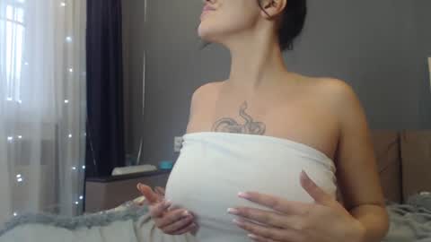 sandra_smith3007 online show from December 19, 11:50 am