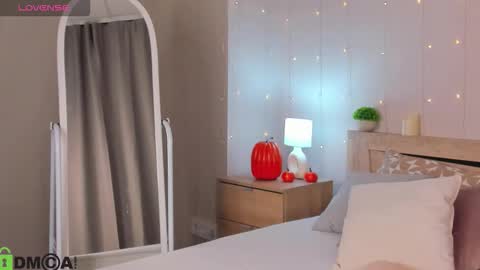 Snapshot of sandraa_anderson chatting on November 17, 12:27 am sandraa_anderson online show from November 17, 12:27 am