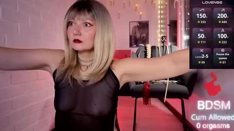 Snapshot of sandralawrence chatting on November 8, 9:24 pm Schedule uploadedTake a look on NEW showAnd 2 Secret shows this month See youhope often online show from November 8, 9:24 pm