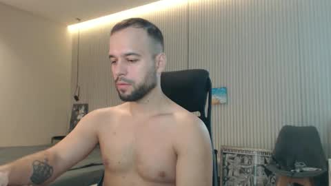 DeAlex online show from October 22, 8:58 am