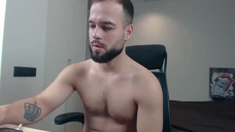 DeAlex online show from December 1, 10:53 am