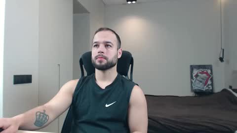 DeAlex online show from February 4, 4:13 pm