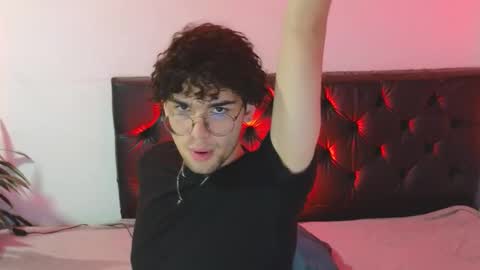 sandro_vitali online show from October 10, 8:35 am