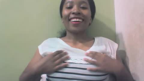 sandy735579 online show from April 14, 3:34 am