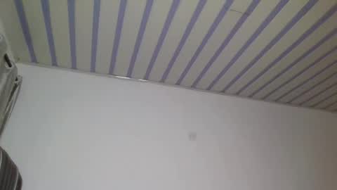 sandy online show from November 25, 12:54 am