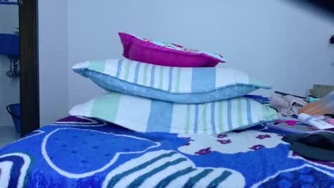 sandy online show from March 15, 12:33 pm