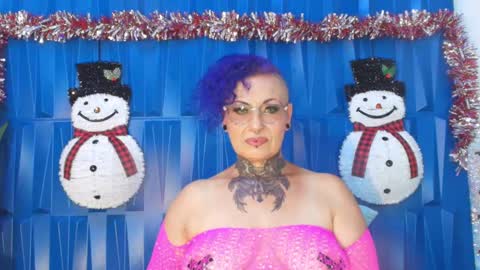 Sandy Rose online show from December 4, 5:55 pm