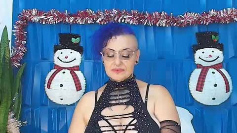 Sandy Rose online show from December 14, 6:20 pm