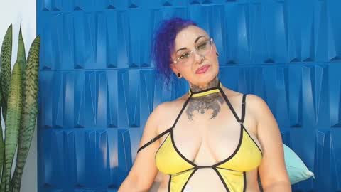 Sandy Rose online show from January 14, 4:50 pm