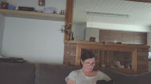 sanroom online show from October 31, 3:24 pm