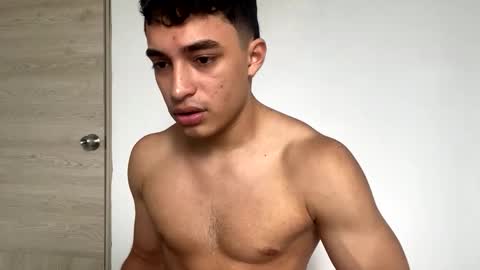 santi36rt online show from March 25, 8:04 pm