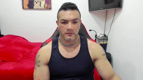 santi_pastori online show from November 15, 4:14 pm