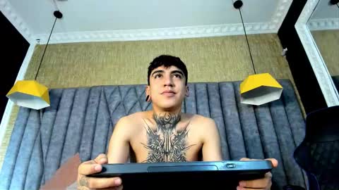 SantiAbader online show from October 21, 11:44 am