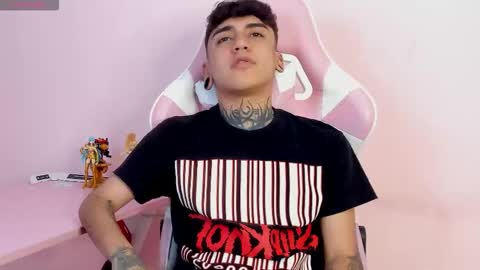 SantiAbader online show from December 1, 9:42 pm