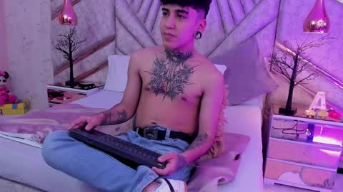 SantiAbader online show from December 3, 12:25 pm