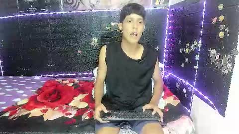 santos online show from June 20, 3:42 am