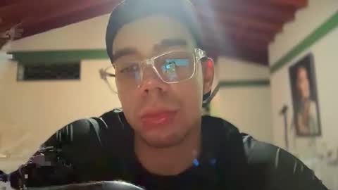 santoxxxkinney online show from January 14, 2:06 am