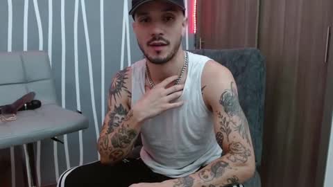 Santy Torres online show from February 26, 4:00 am