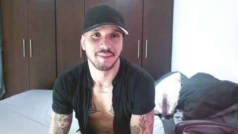 Santy Torres online show from May 29, 4:21 am