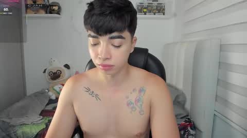 Mr. Santiago online show from April 16, 1:34 pm