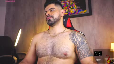 santiago online show from April 10, 11:59 am