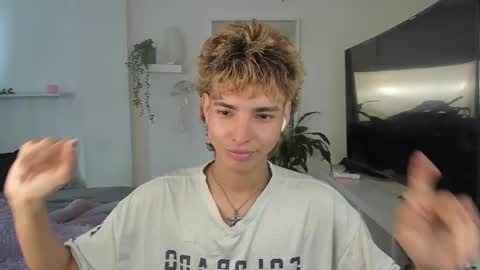 kitty online show from October 30, 5:57 pm