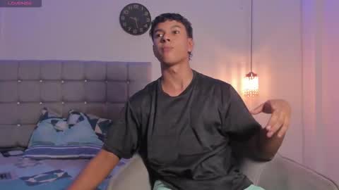 santy_stump online show from November 2, 9:06 pm