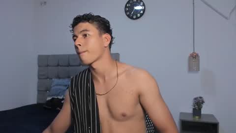 santy_stump online show from February 8, 10:35 pm