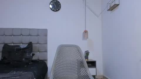 santy_stump online show from March 10, 9:53 pm