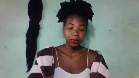 sanyah0123 online show from November 17, 4:13 pm