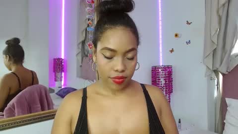 Saori Evans  online show from September 22, 10:23 pm