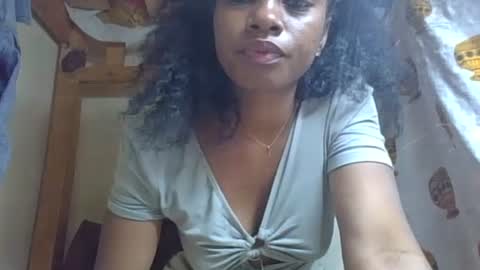 Snapshot of saphiana chatting on October 18, 7:03 pm saphia online show from October 18, 7:03 pm