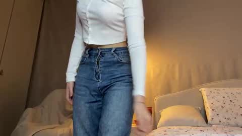 Anny online show from November 3, 10:10 pm