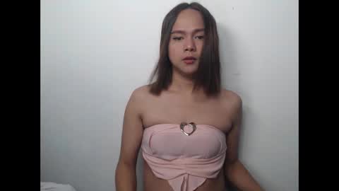 Snapshot of sapiosexualasiantrans chatting on October 19, 5:35 pm Casey online show from October 19, 5:35 pm