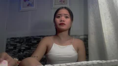 sapphire_amora online show from October 7, 11:40 am