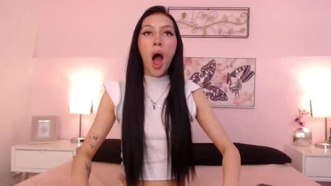 Sara online show from October 26, 5:13 am