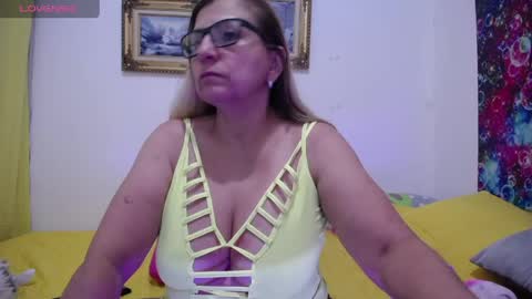 sara online show from May 20, 2:51 am