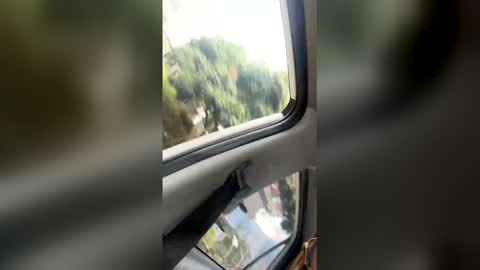 Snapshot of sara762202 chatting on February 21, 7:37 pm sara762202 online show from February 21, 7:37 pm