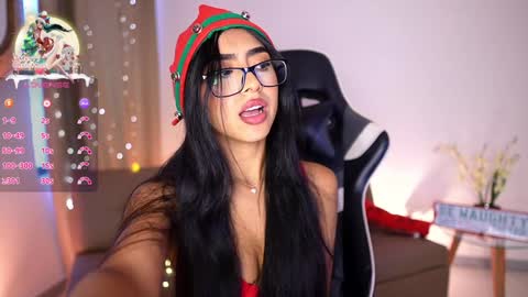 Sara  online show from December 24, 3:58 pm