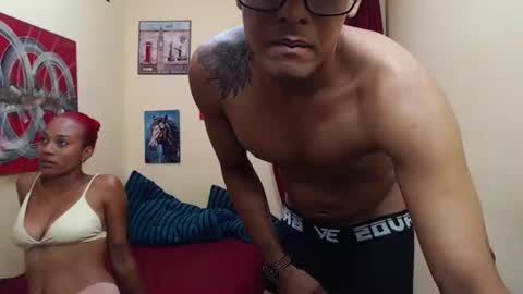 sara_and_elver online show from November 15, 6:59 pm