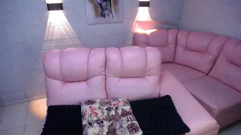 Sara... online show from November 22, 5:06 am