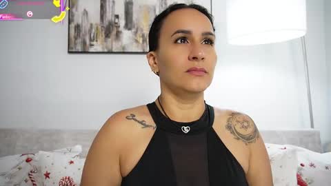 Snapshot of sara_charmy chatting on January 7, 10:51 am online show from January 7, 10:51 am