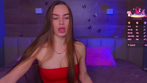 Sara online show from February 12, 6:19 am