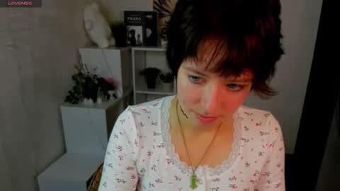 Sarah online show from October 8, 1:58 am