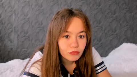 Snapshot of sara_kox chatting on October 13, 8:47 am sara_kox online show from October 13, 8:47 am