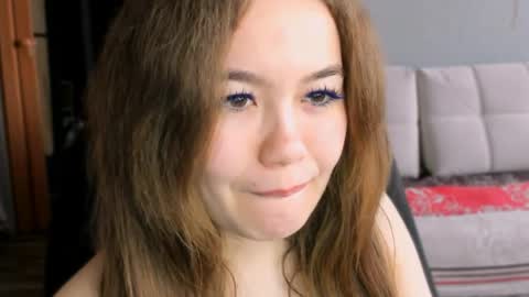 Snapshot of sara_kox chatting on April 18, 2:21 pm sara_kox online show from April 18, 2:21 pm