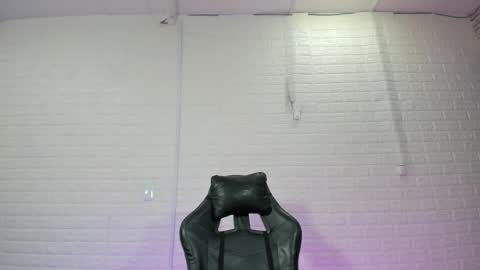 Sara Love online show from April 12, 3:33 am